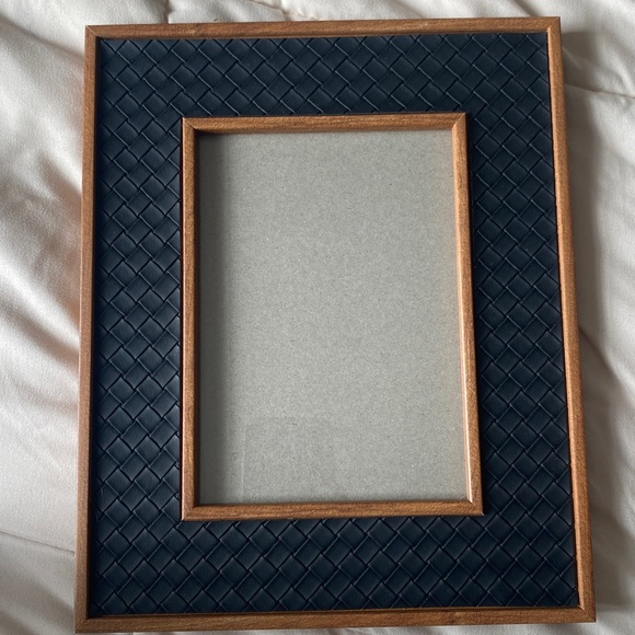 Hobby Lobby 5x7 Photo Frame - Picture 2 of 5